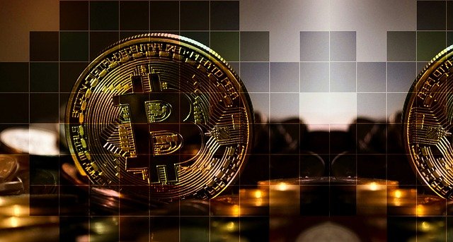 テスラがビットコイン１５億ドル分購入